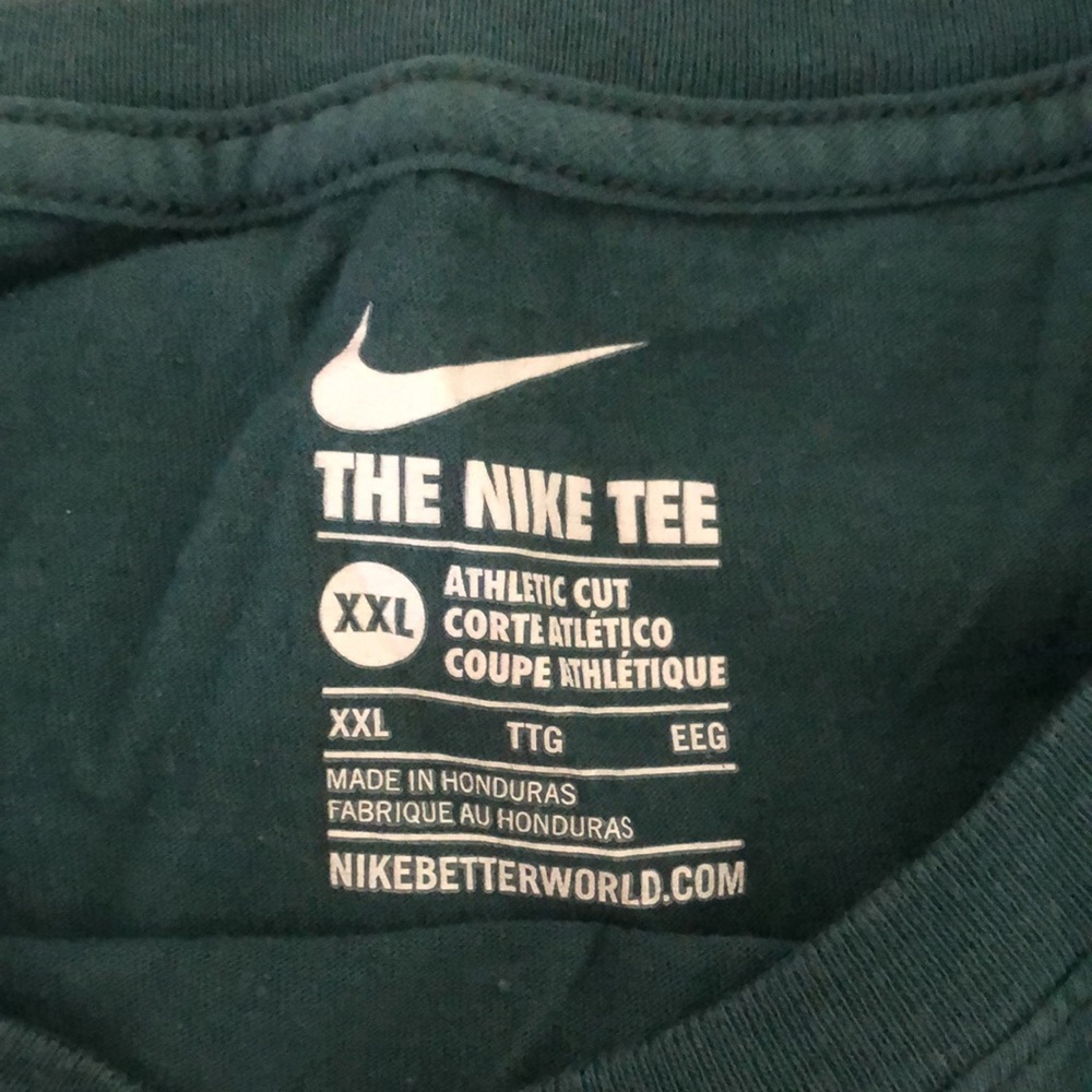 Nike - Picture 2 of 2